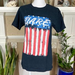 Vintage D.A.R.E T-Shirt 90s Tee size Small